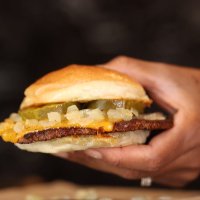 Cheeseburger.